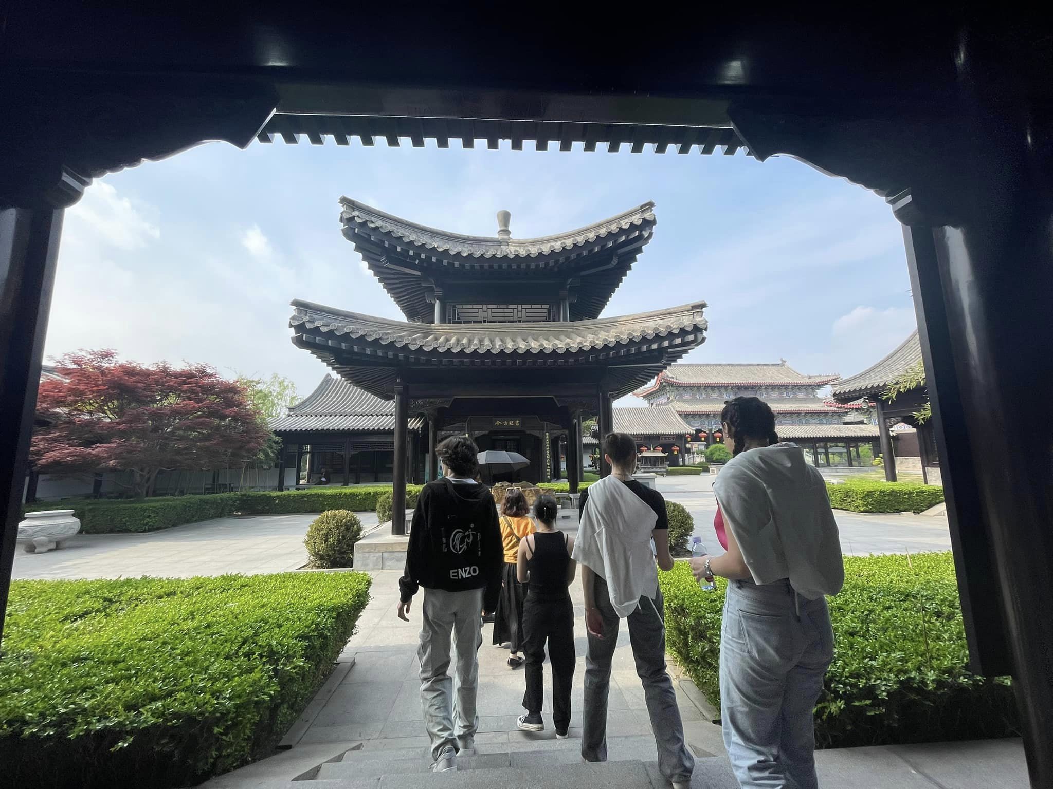 437133608 939311154862013 8020066208672049227 n