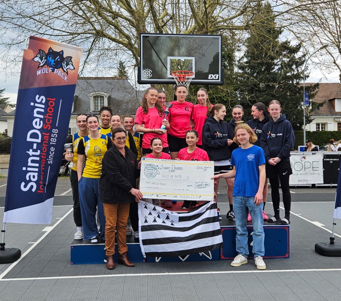 488548816 1211185744341218 8744061274584017185 n