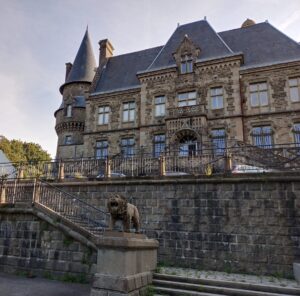 Portes ouvertes. Le château en ébullition