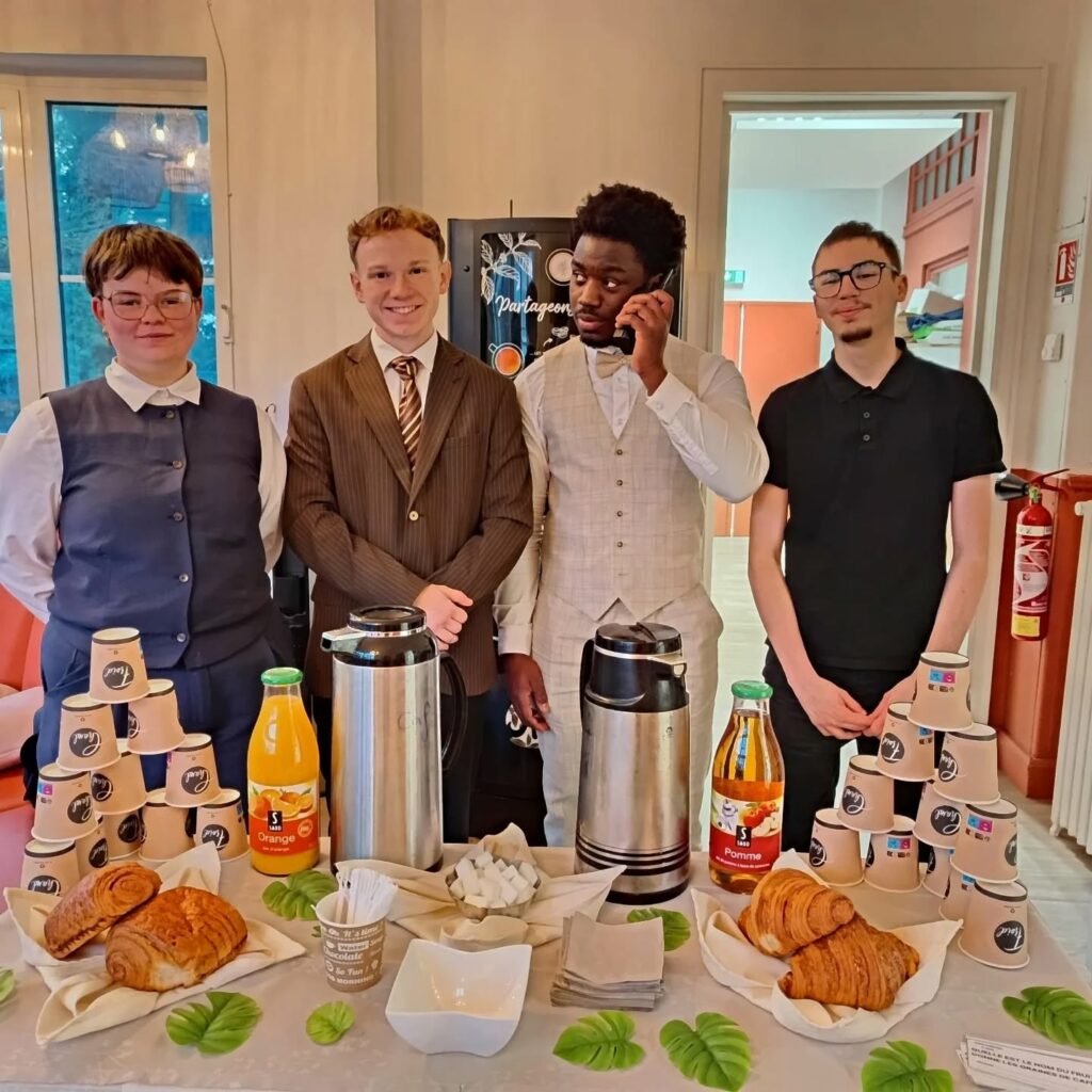 Un méga petit-déjeuner organisé par les BTS MHR 7 BTS MHR, Fénelon